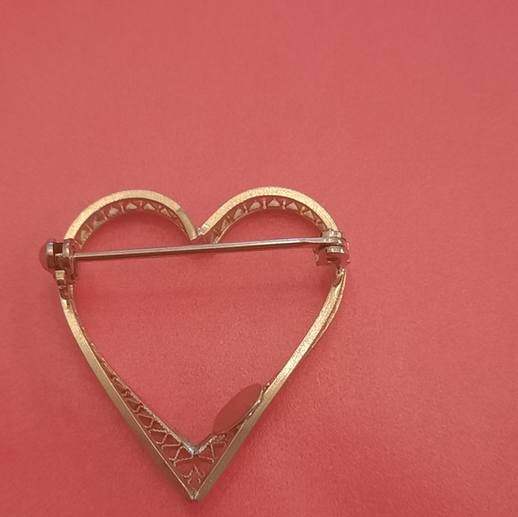 Vtg Stamped Brooch Pin 1/20 12K GF Open Filigree Heart - Picture 5 of 5